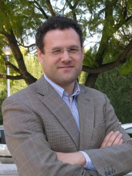 Javier González